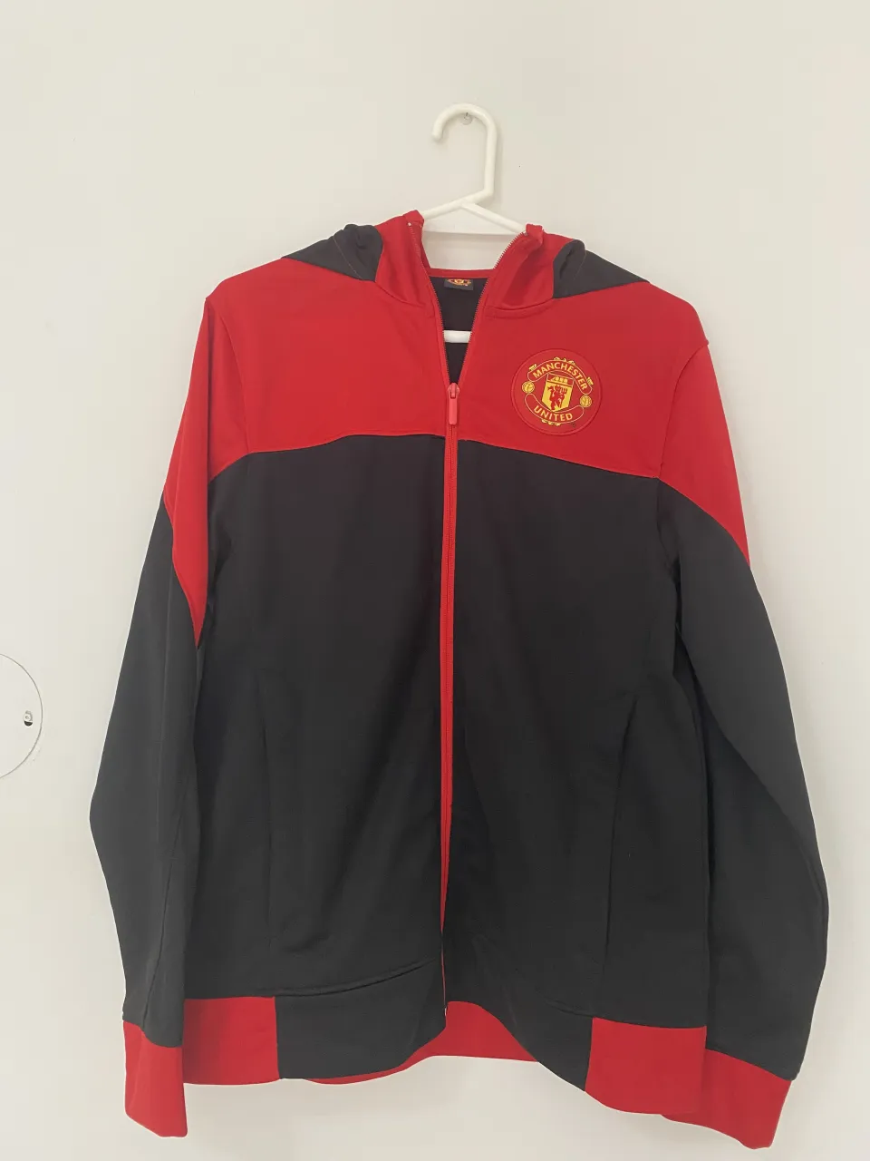 The manchester · Talle S