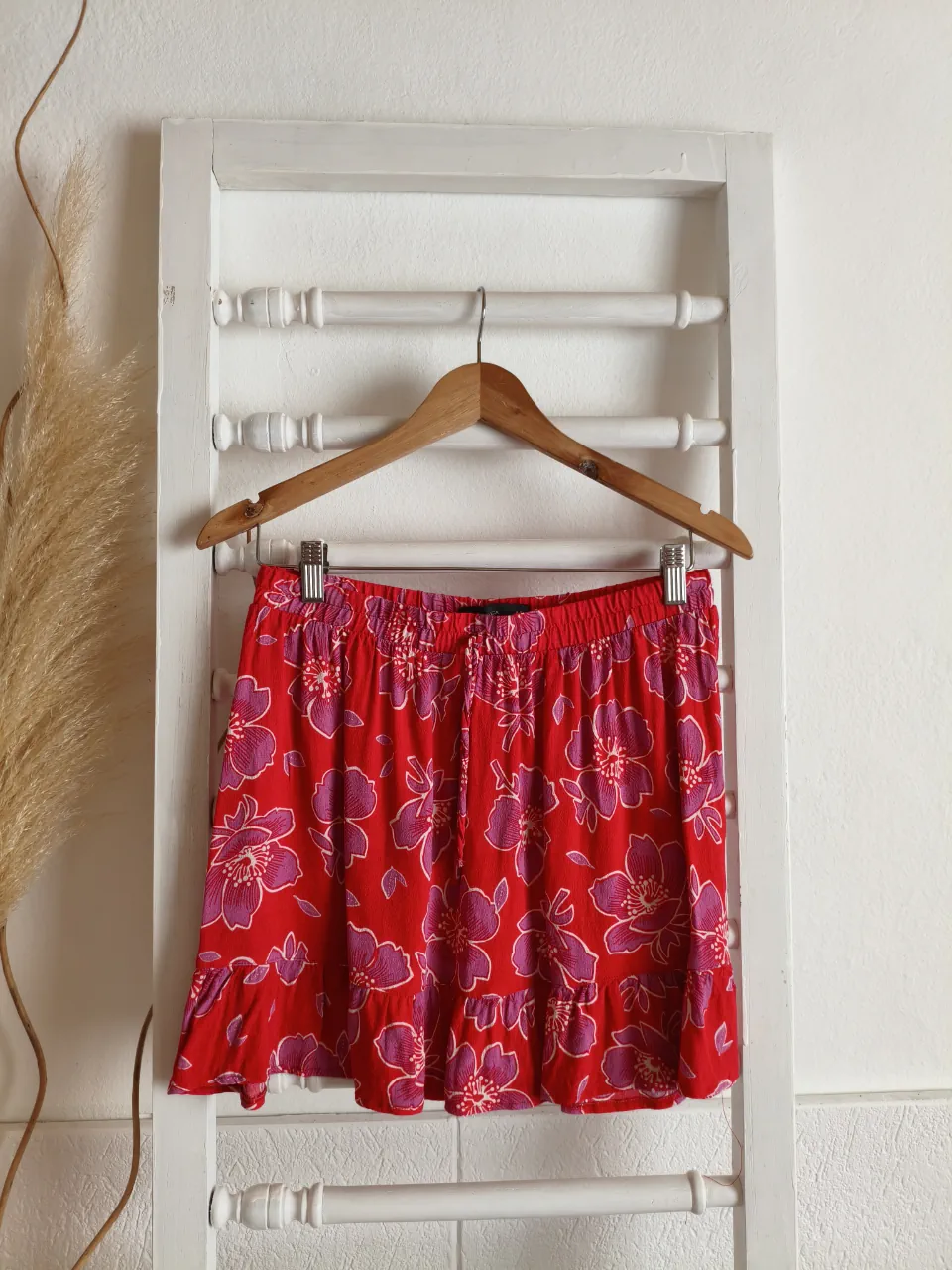 Minifalda Cuesta Blanca · Talle L