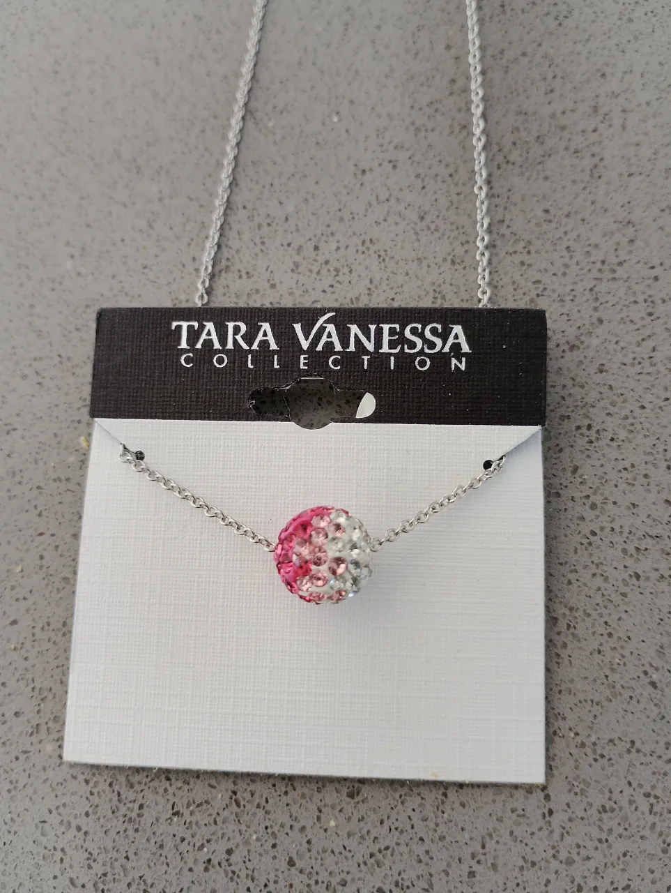 Tara vanessa