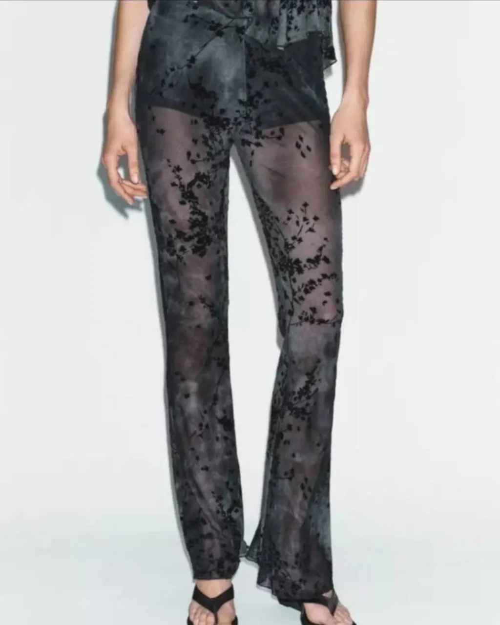 Pantalón Zara · Talle S