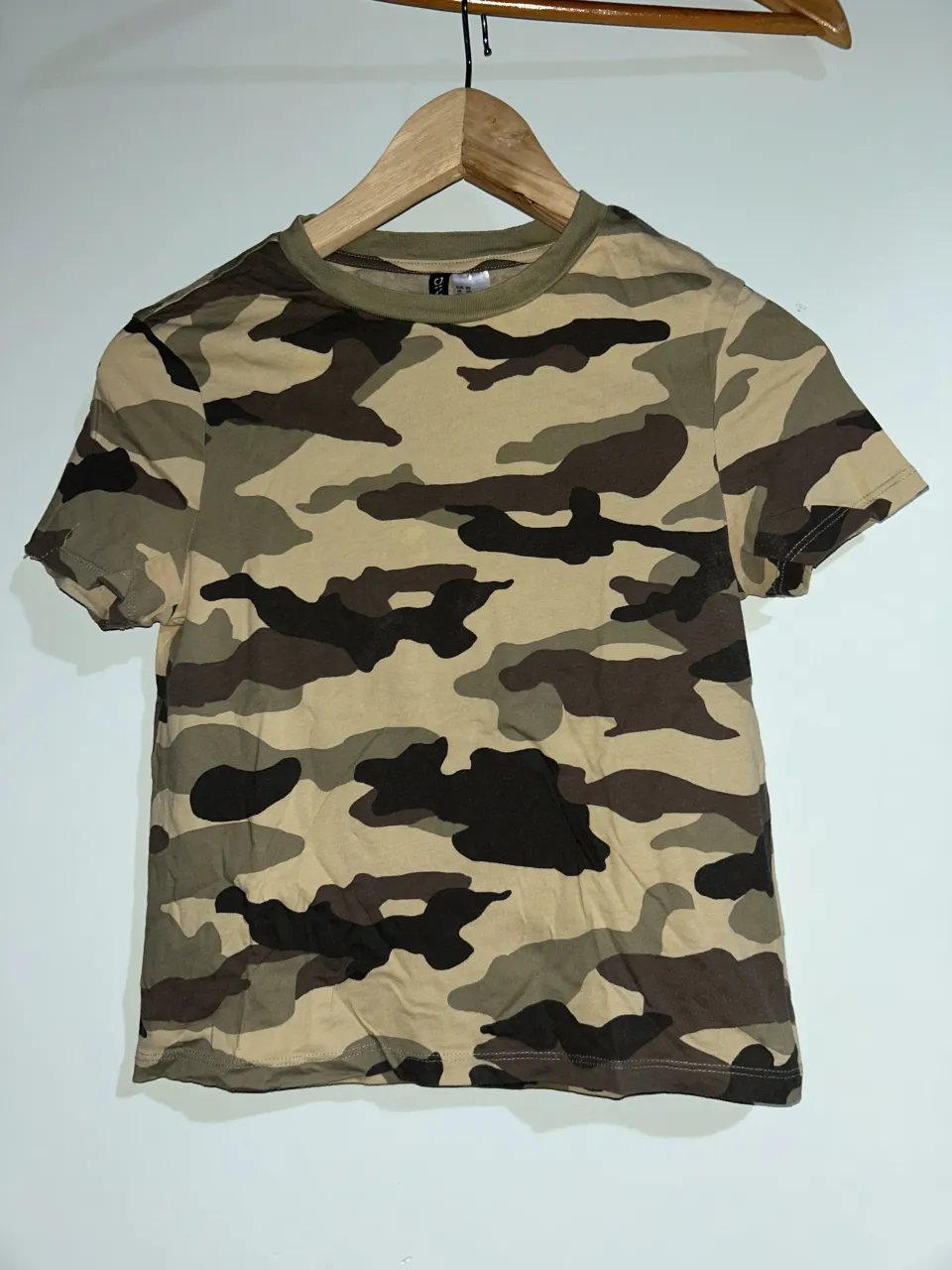 Remera H&M - imagen 1