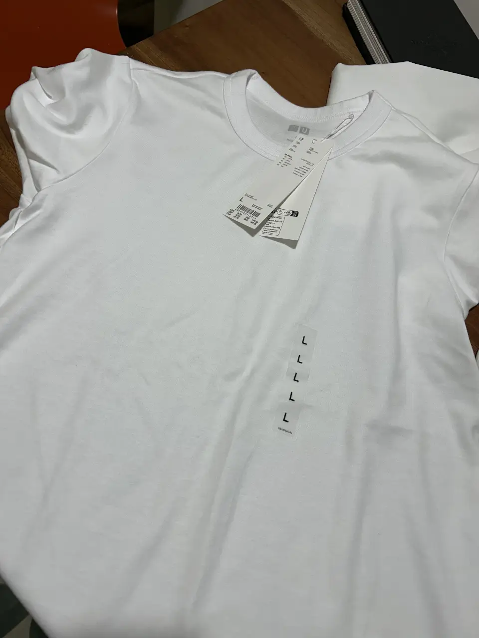Uniqlo · Talle L