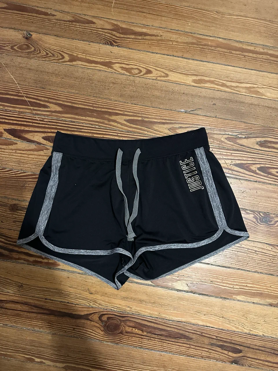 Short Justice - imagen 1