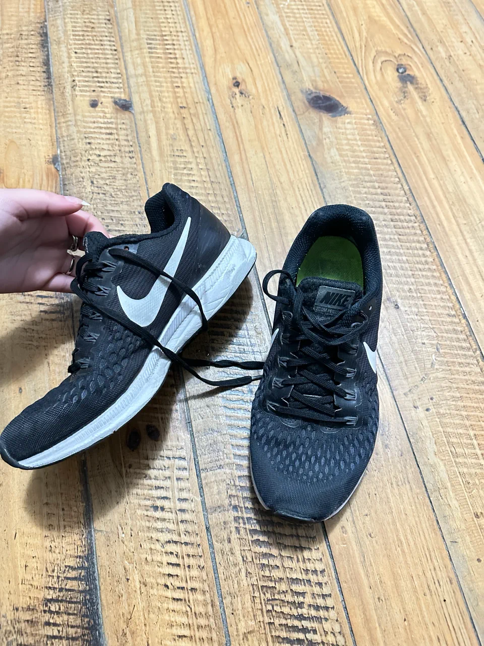 Nike · Talle AR 37