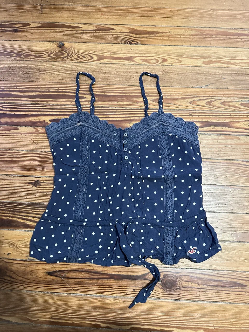 Hollister · Talle S