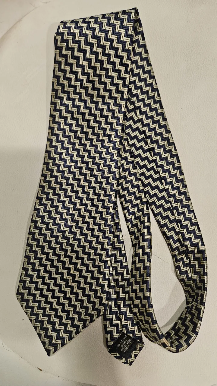 Corbata Otra - imagen 1