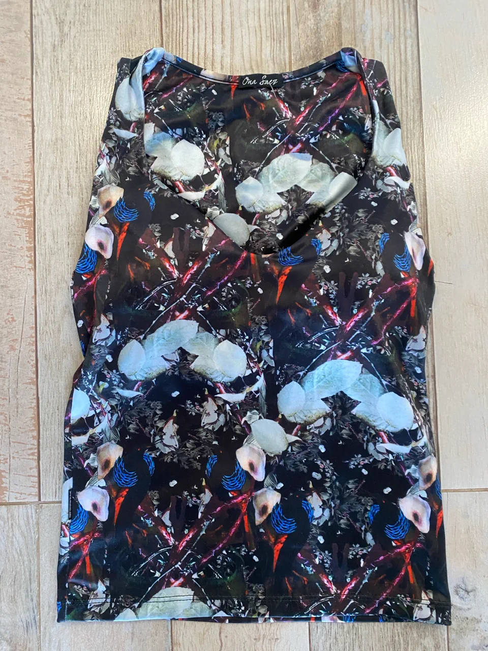 Musculosa Ona Saez - imagen 1