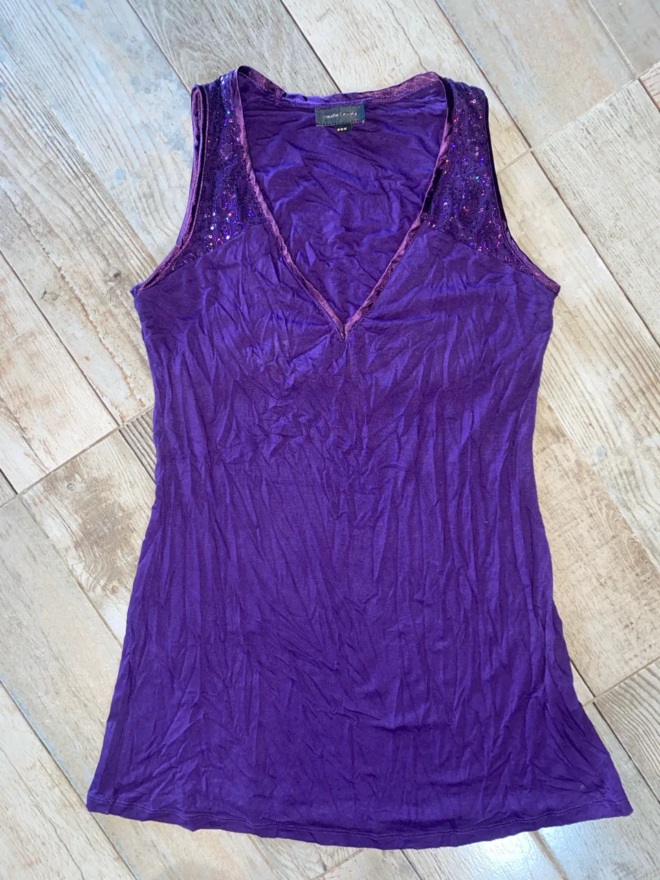 Musculosa Claudia Larreta - imagen 1