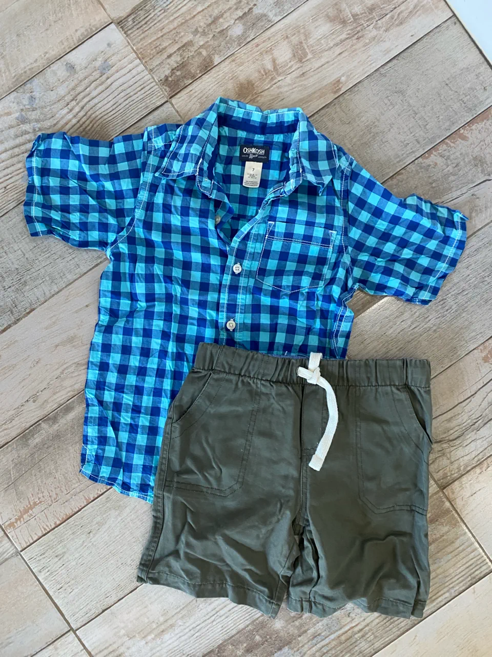 Oshkosh · Talle 7 años / 122 cm