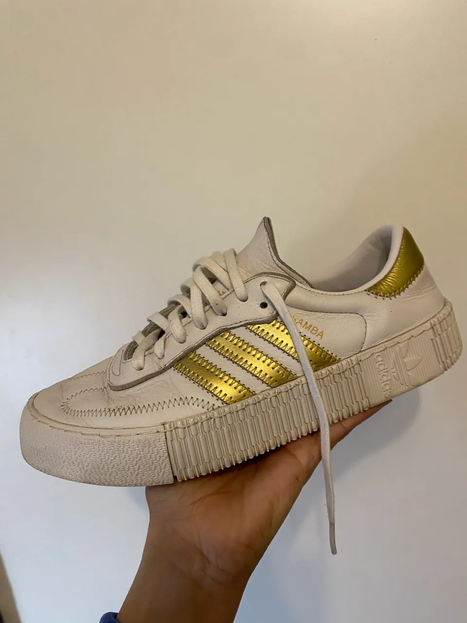Zapatillas adidas - imagen 1