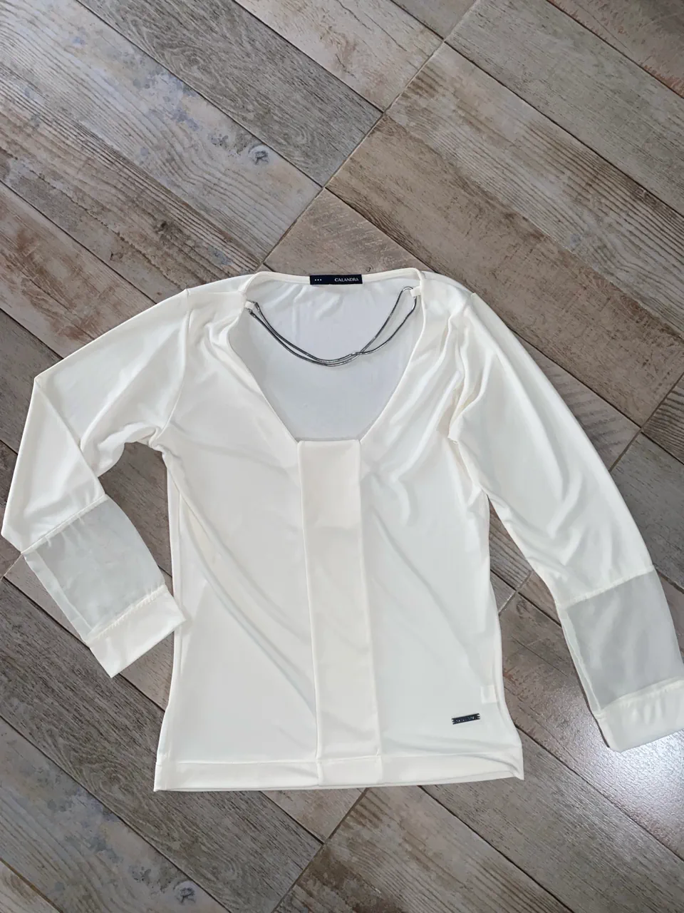 Remera CALANDRA · Talle M
