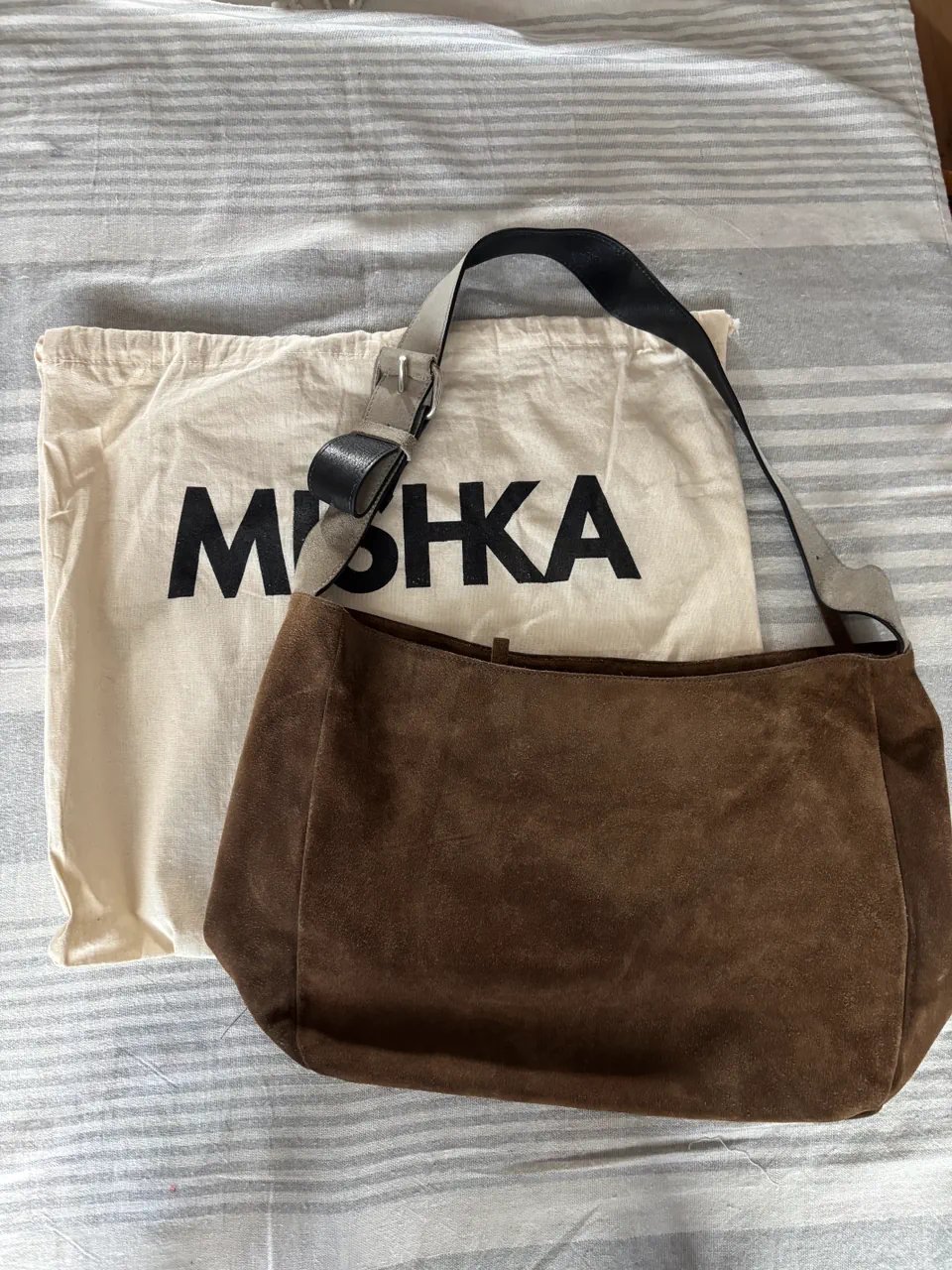 Cartera Mishka