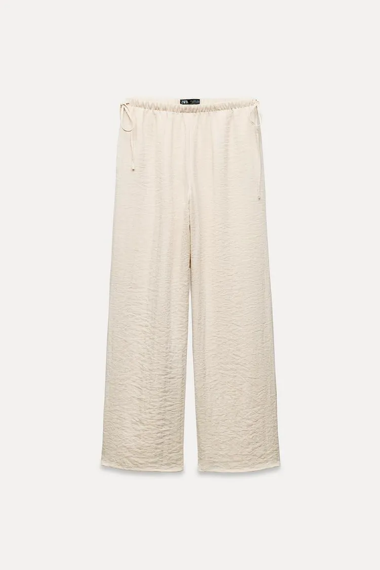 Pantalón Zara · Talle M