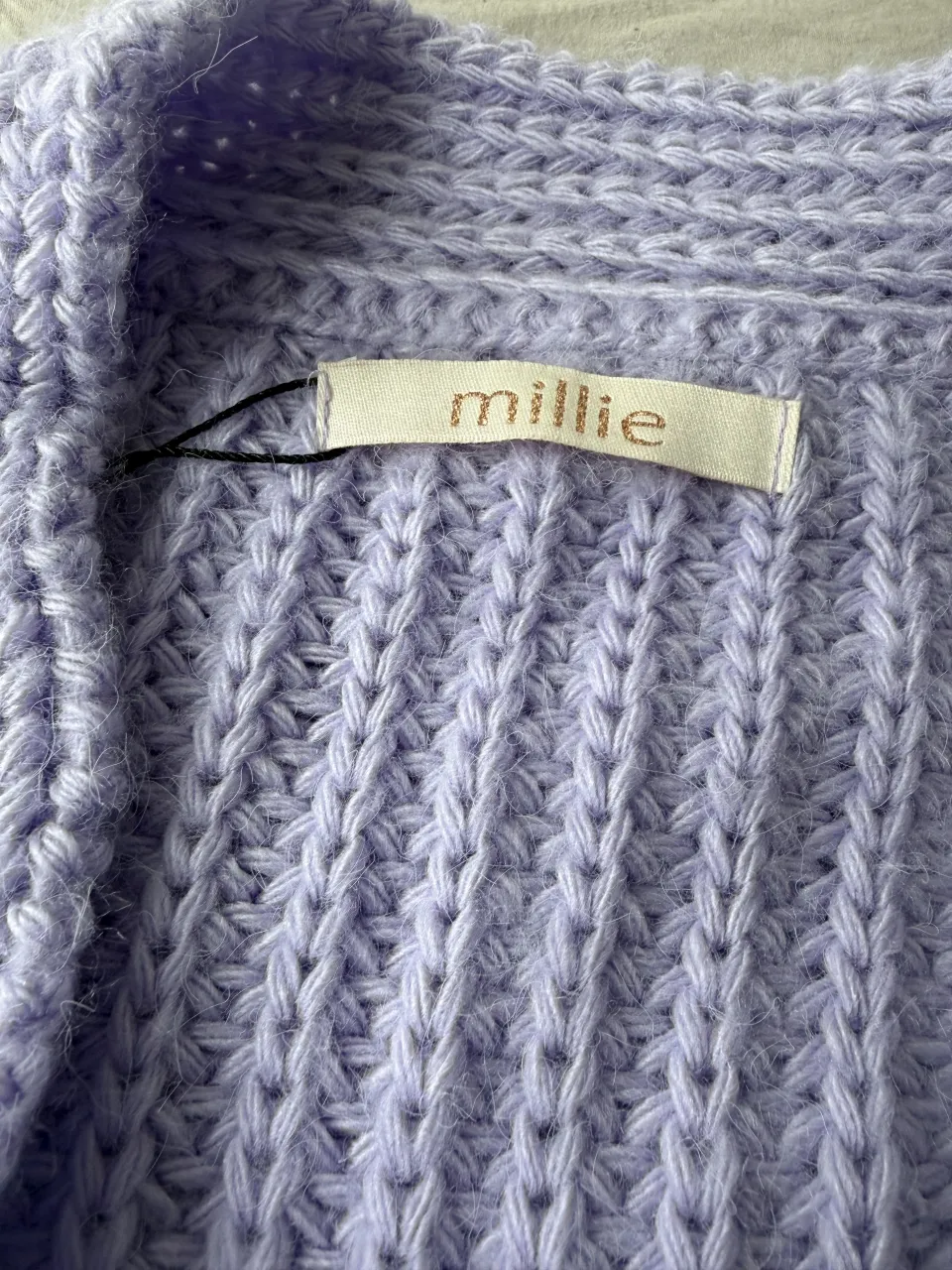 Buzo Millie - imagen 1