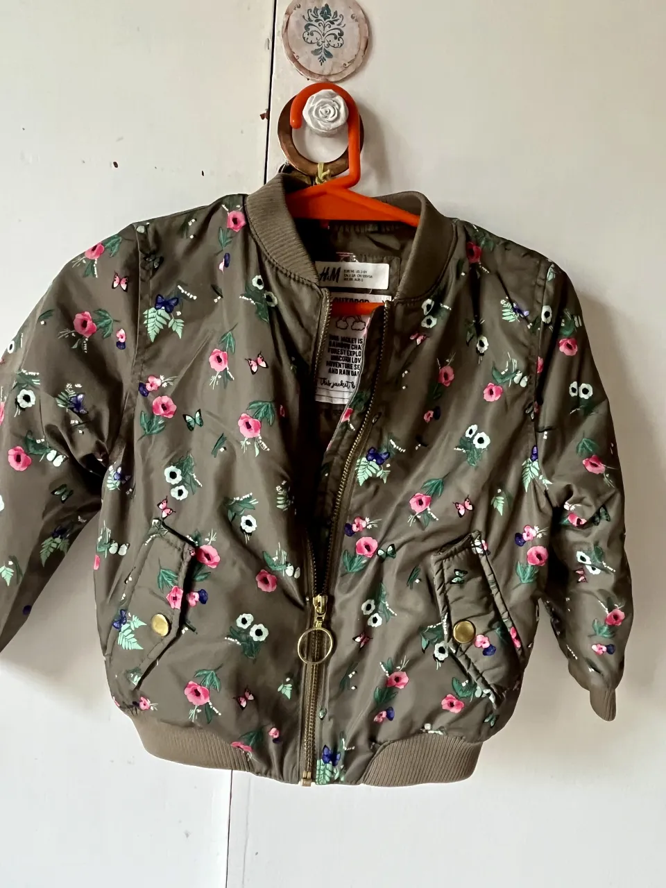 Campera bomber H&M · Talle 4 años / 104 cm