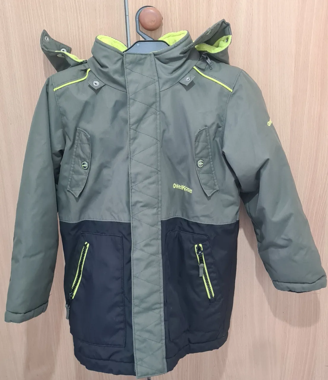 Oshkosh b’gosh · Talle 6 años / 116 cm