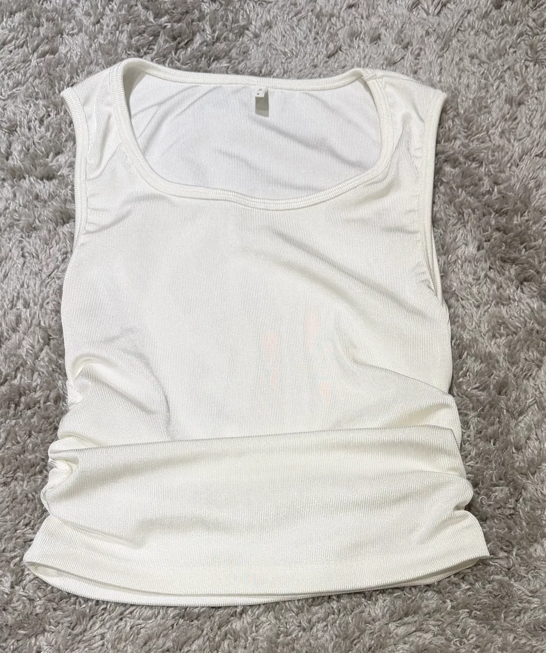 Musculosa Ossira - imagen 1