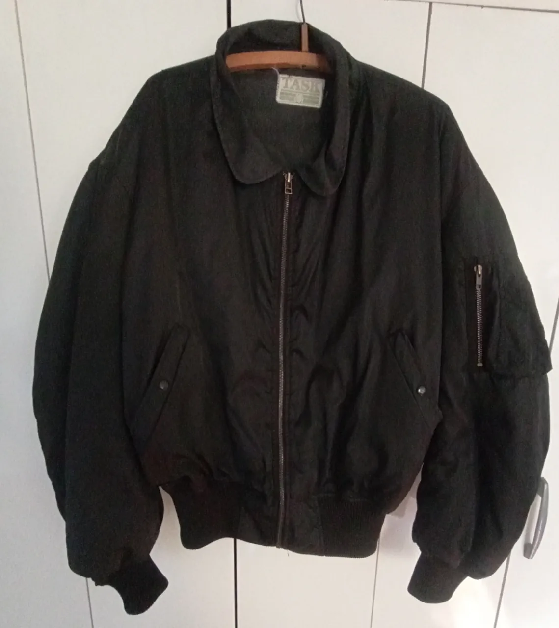 Campera Task - imagen 1