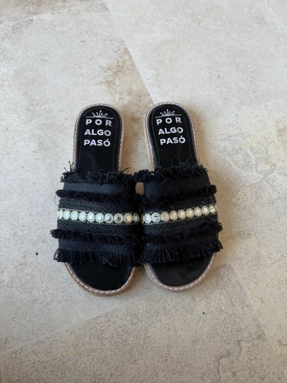 Ojotas Por algo paso - imagen 1