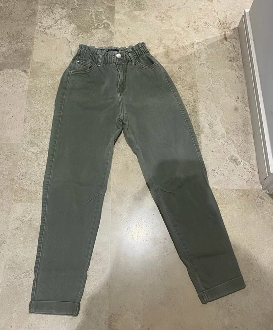 Bershka · Talle EU 34