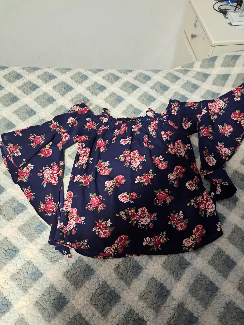 Blusa ALMOST FAMOUS - imagen 1