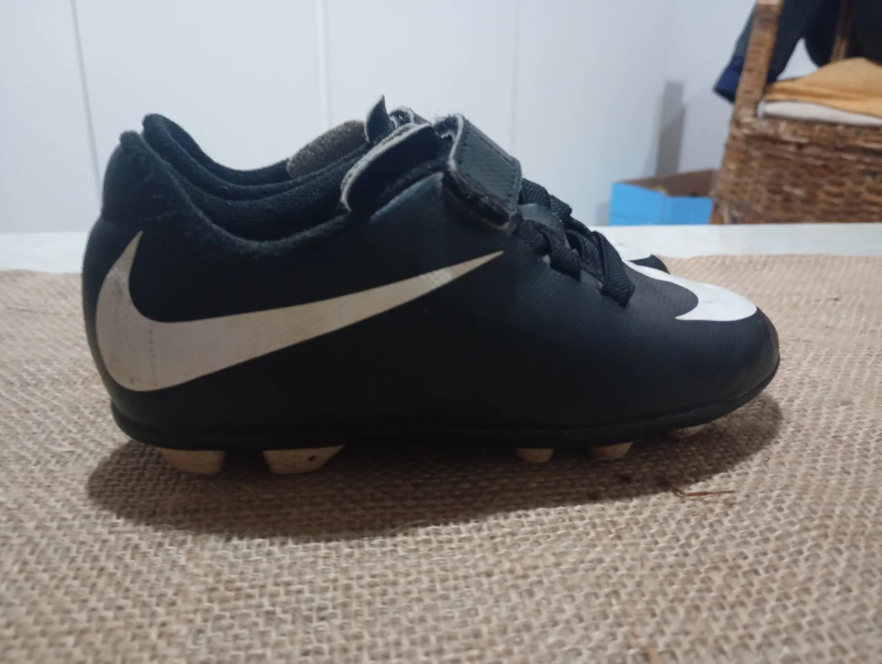 Nike · Talle AR 27