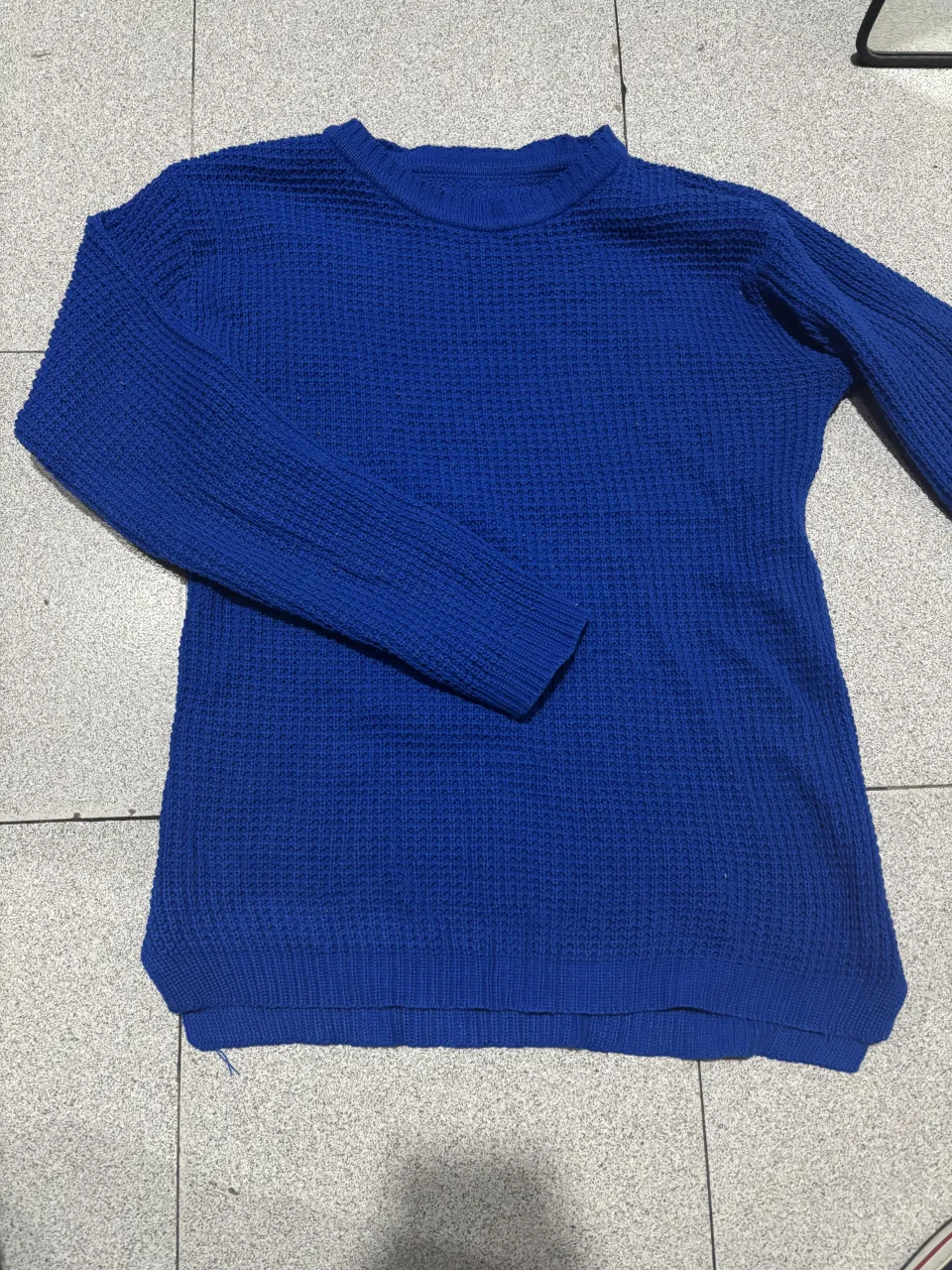 Sweater A ≠ - imagen 1
