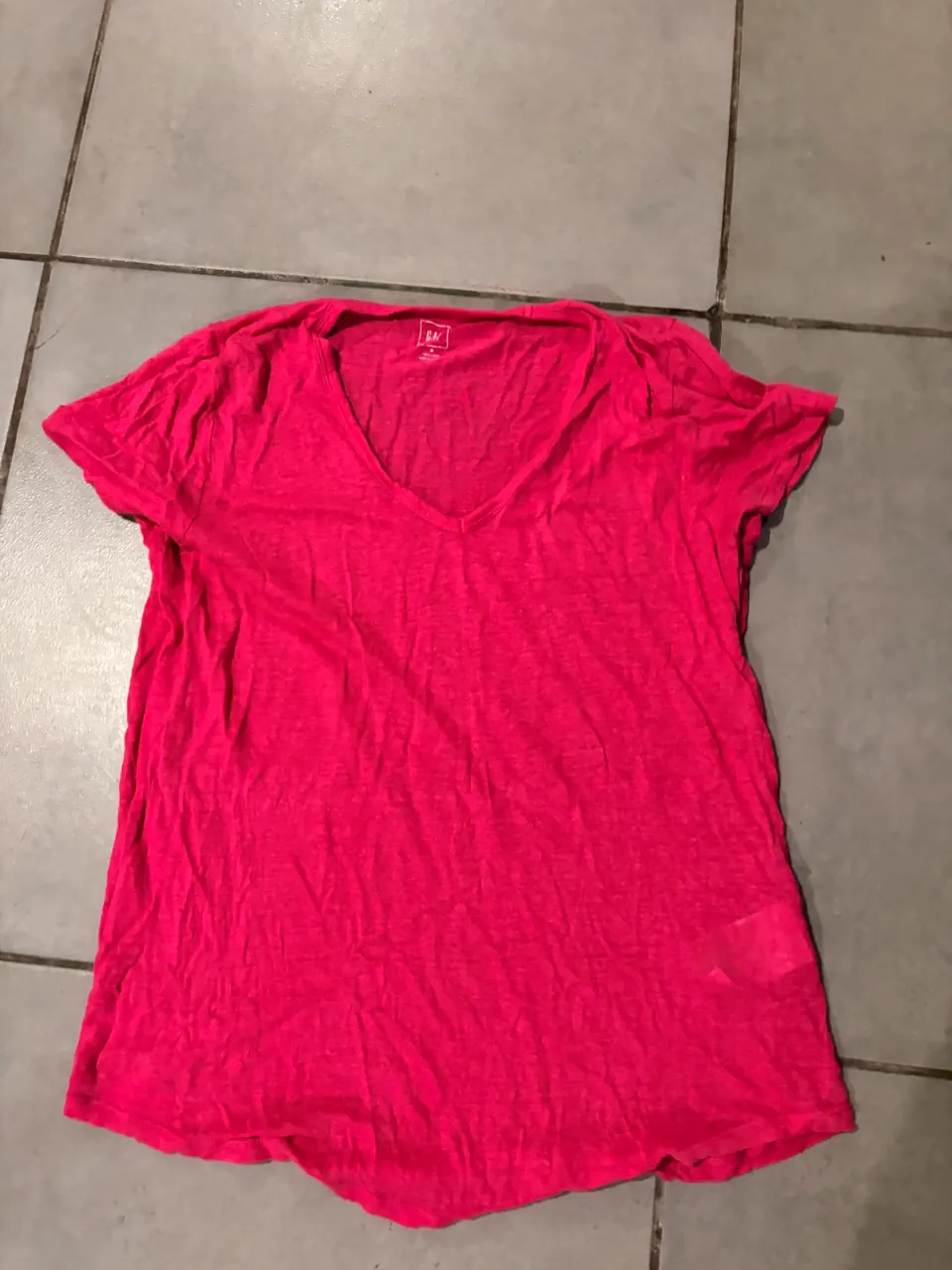 Remera GAP · Talle M