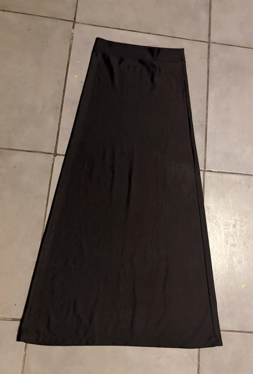 Pollera A ≠ - imagen 1