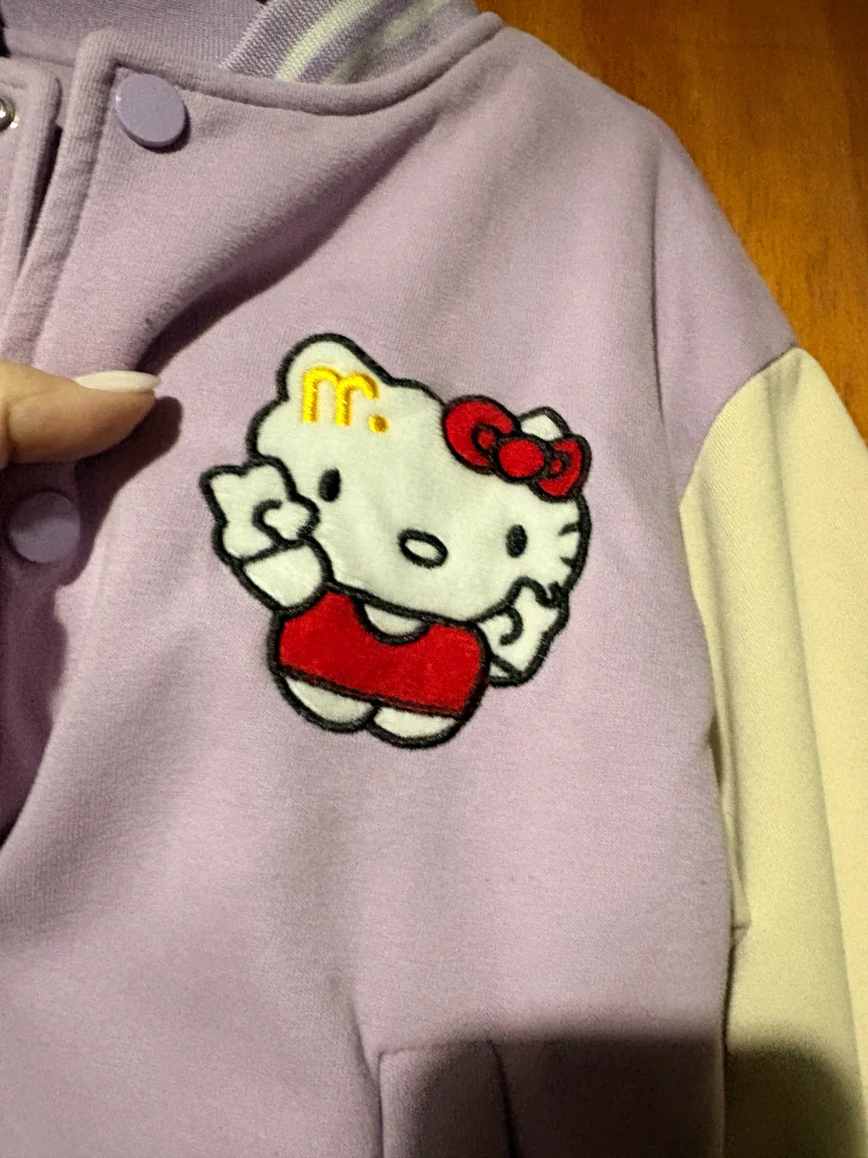 Campera bomber Hello Kitty - imagen 2