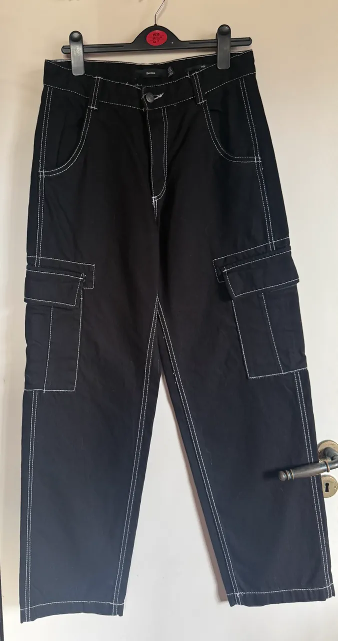 Bershka · Talle EU 36