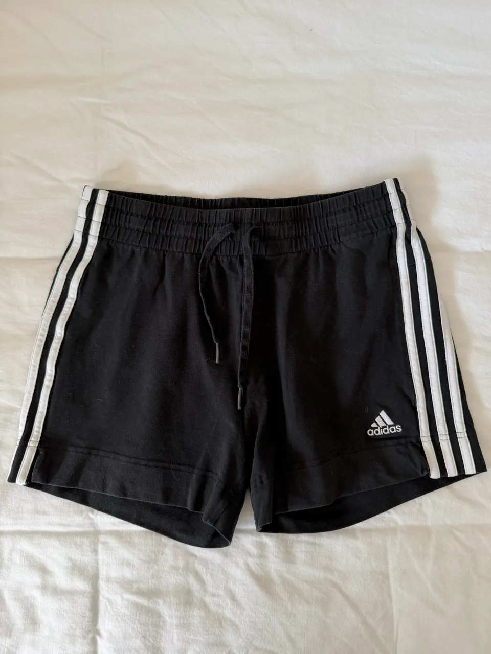 adidas · Talle S