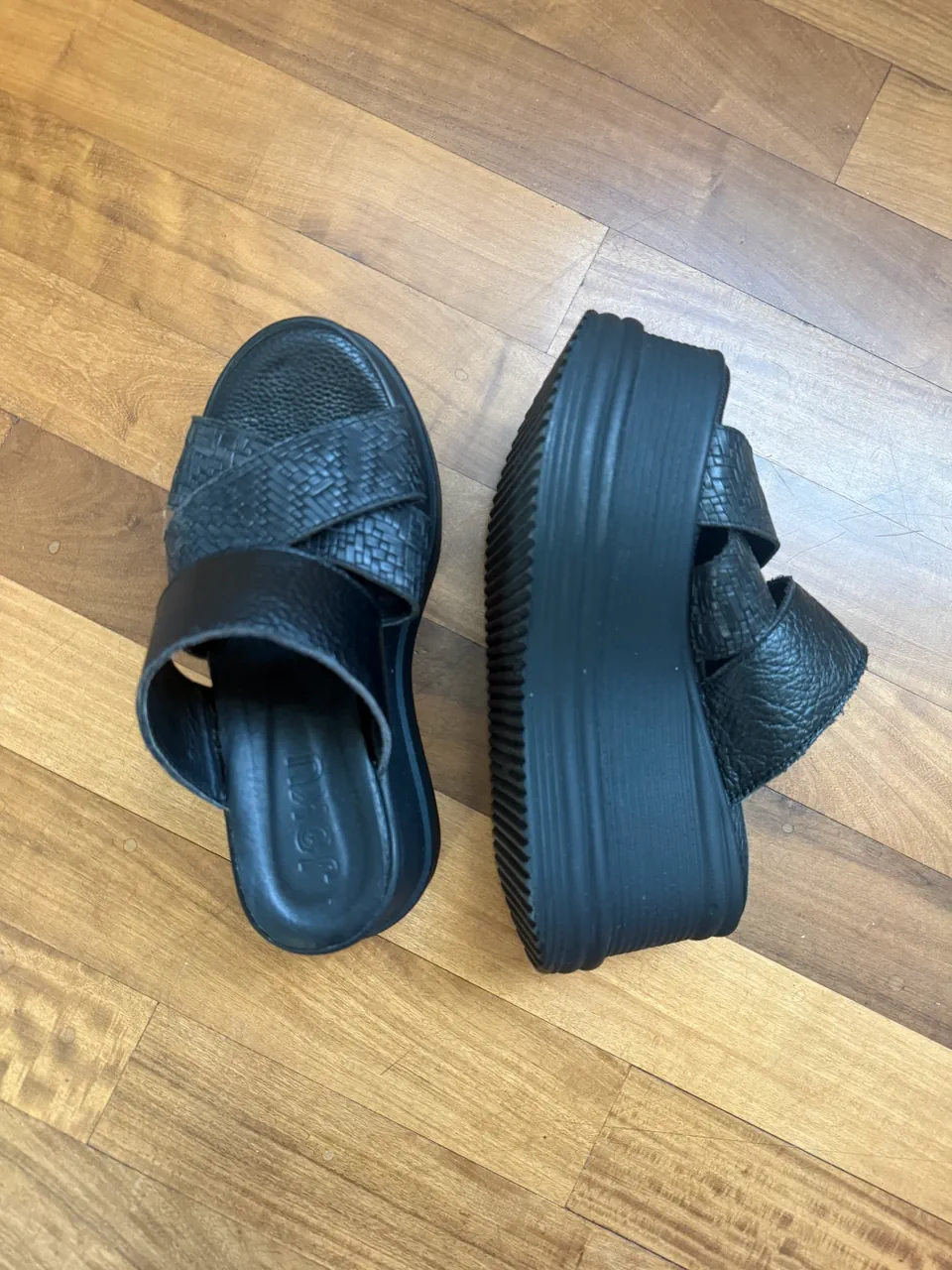 Sandalias Joku · Talle AR 36