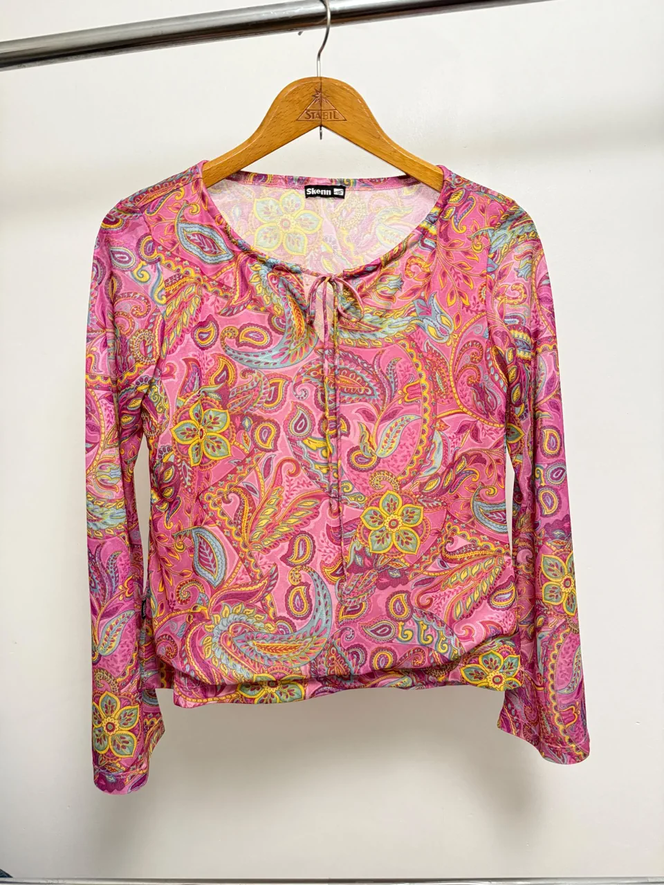 Remera Genérico, vintage y2k · Talle M