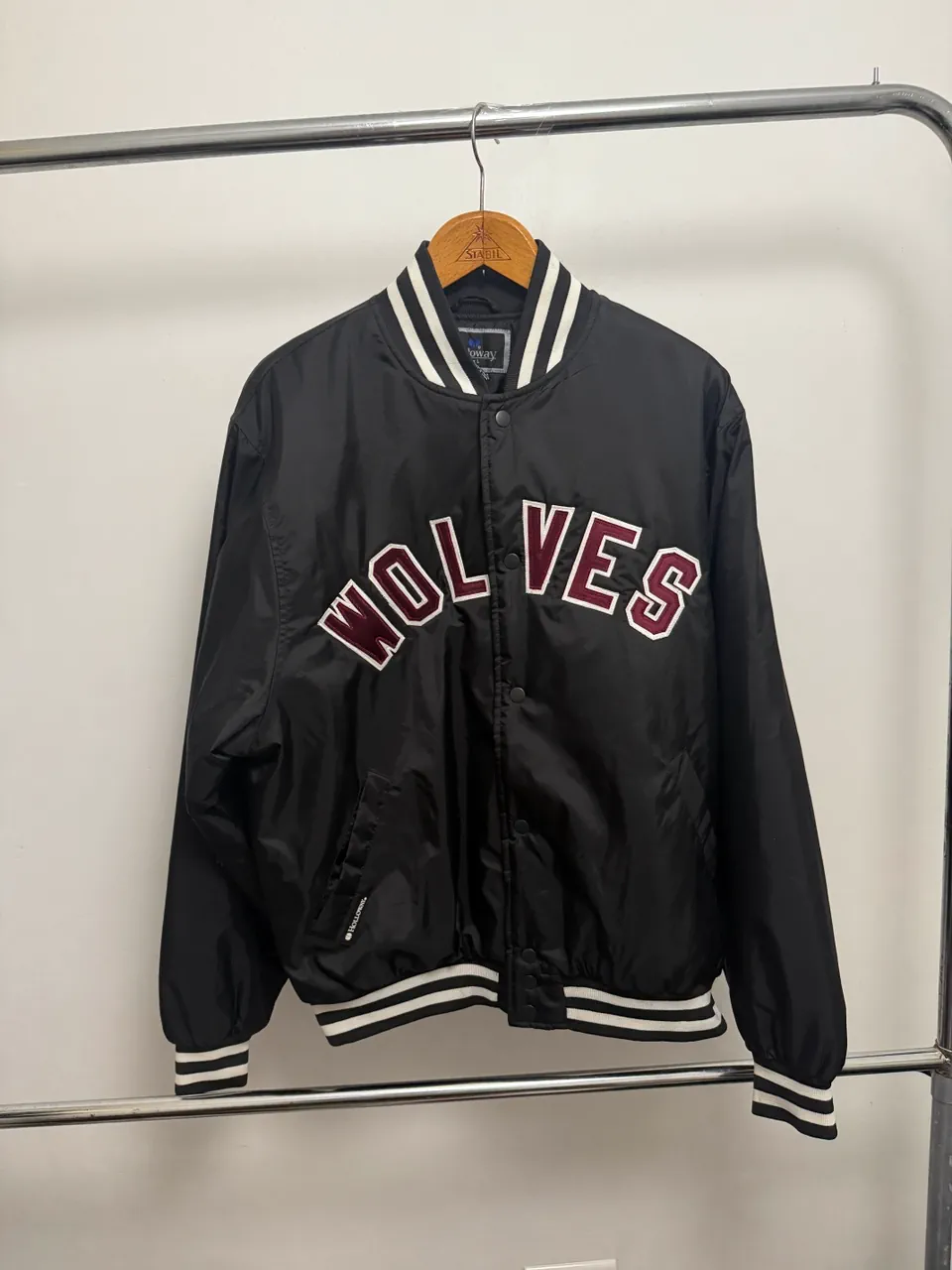 Campera Holloway - imagen 1