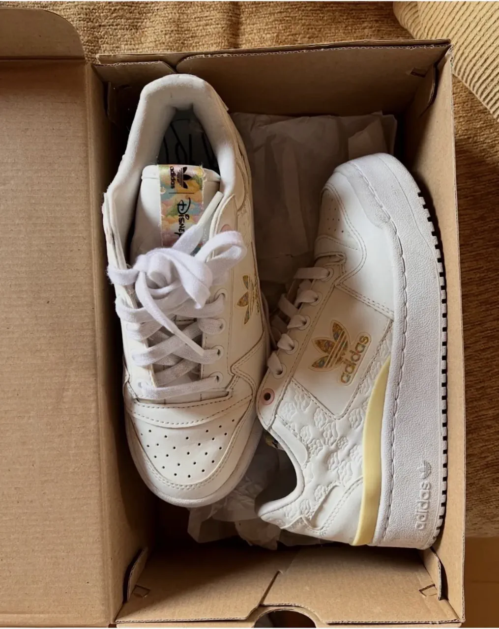 adidas · Talle US 5.5