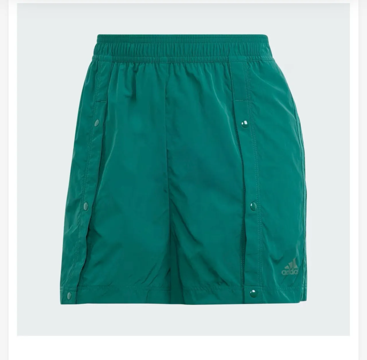 Short adidas - imagen 1