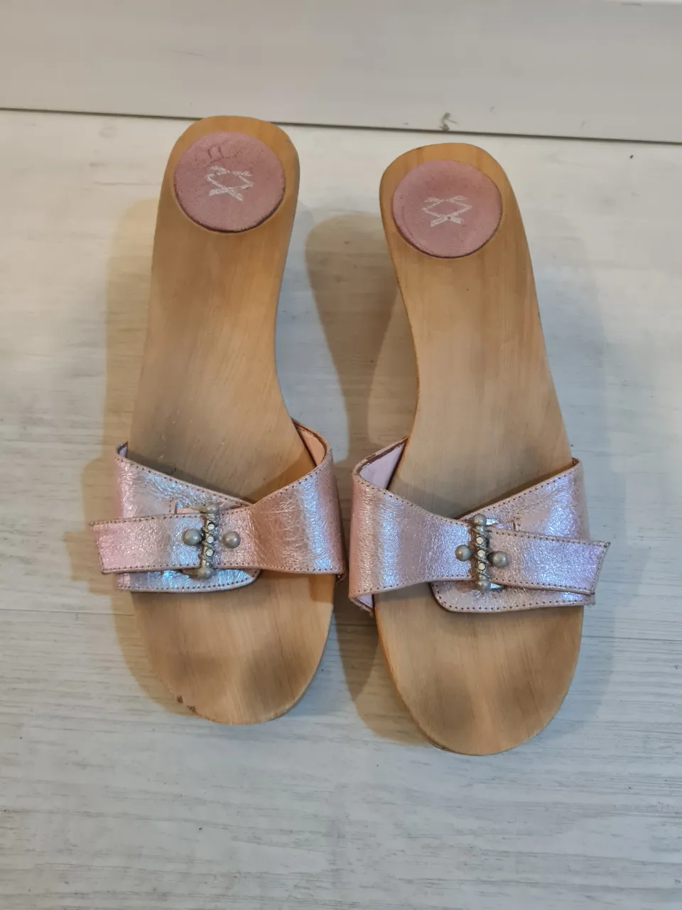Zuecos Ricky Sarkany · Talle AR 37
