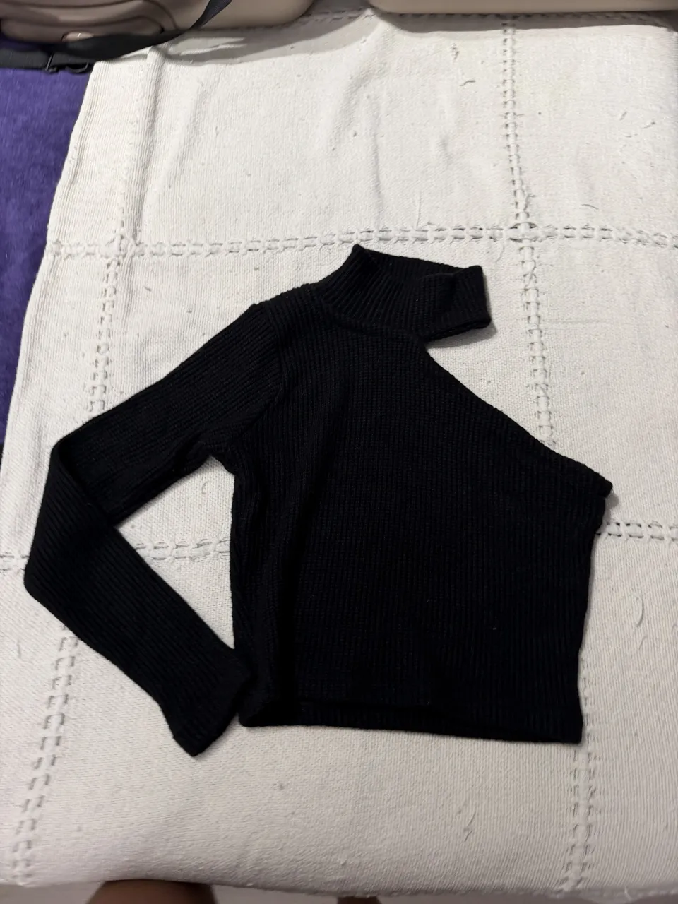 Remera A ≠ · Talle S