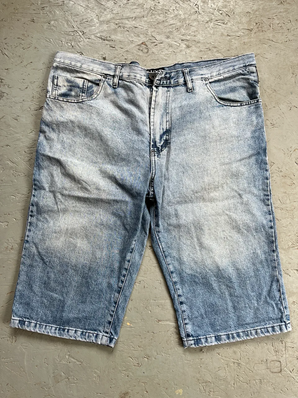 Bermuda Gabucci · Talle EU 52