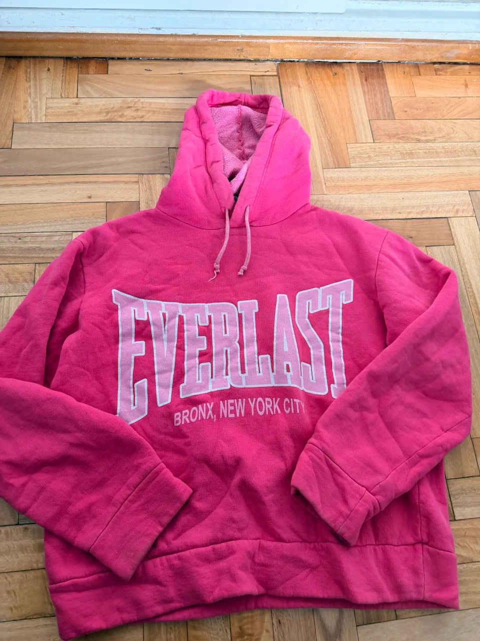 Buzo Everlast · Talle M