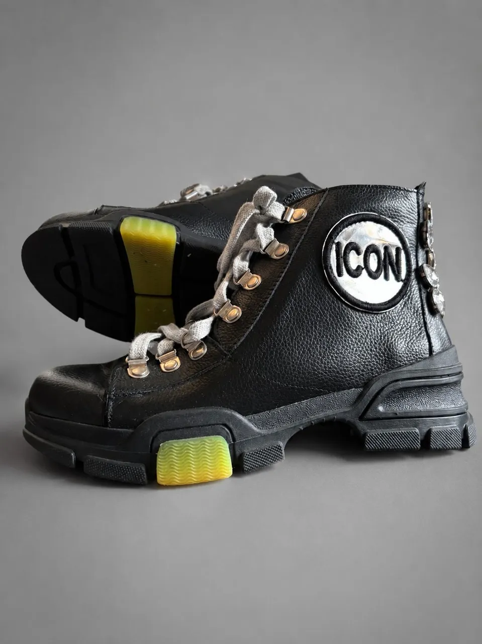 Riky sarkany · Talle AR 39