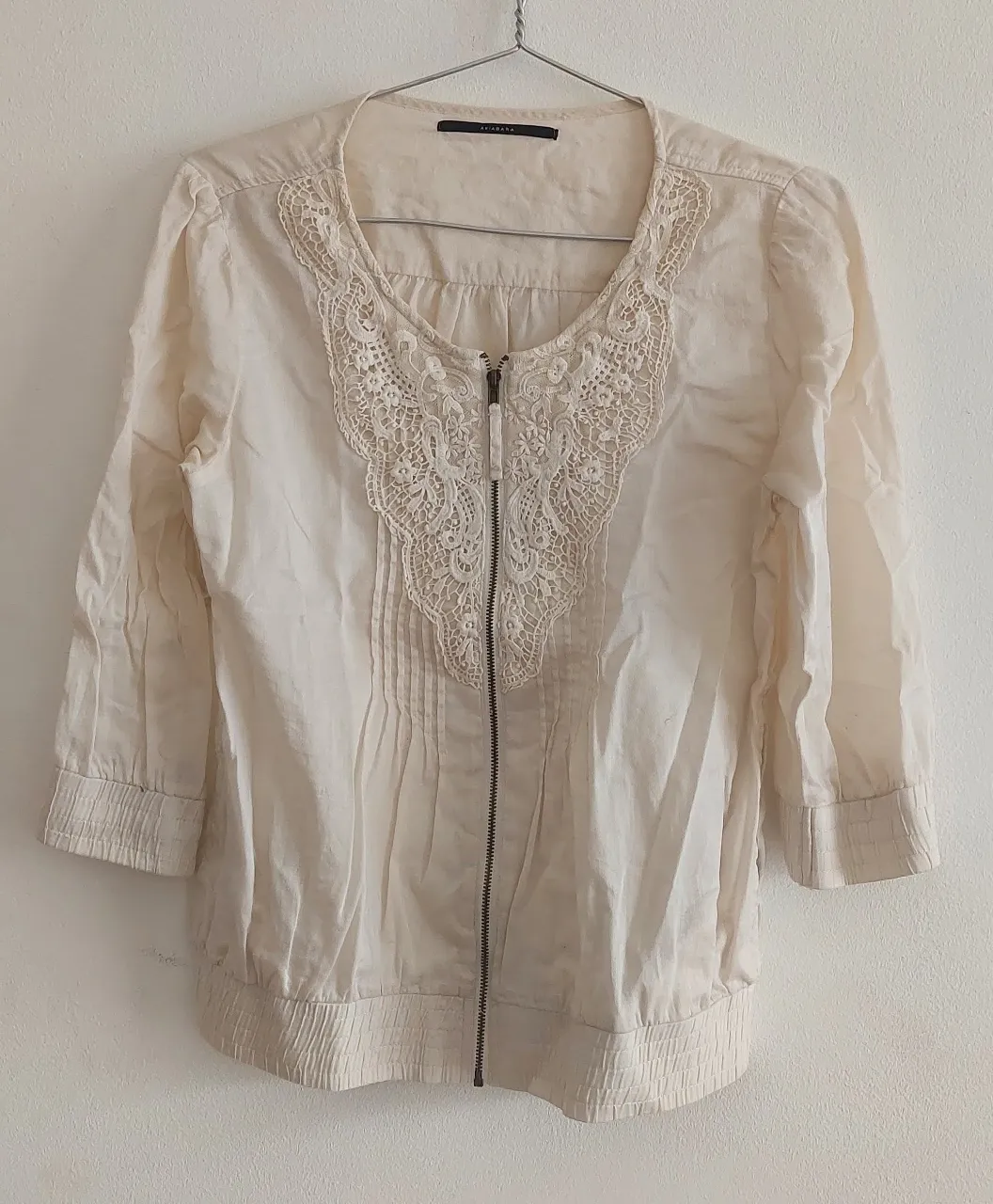 Campera Akiabara · Talle 1