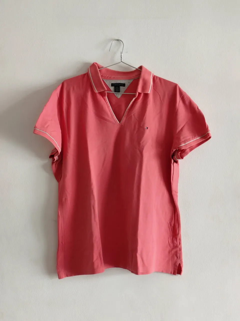 Remera Tommy Hilfiger · Talle XXL