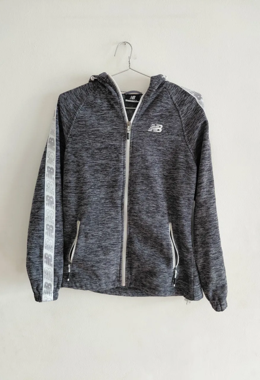 Buzo New Balance - imagen 1