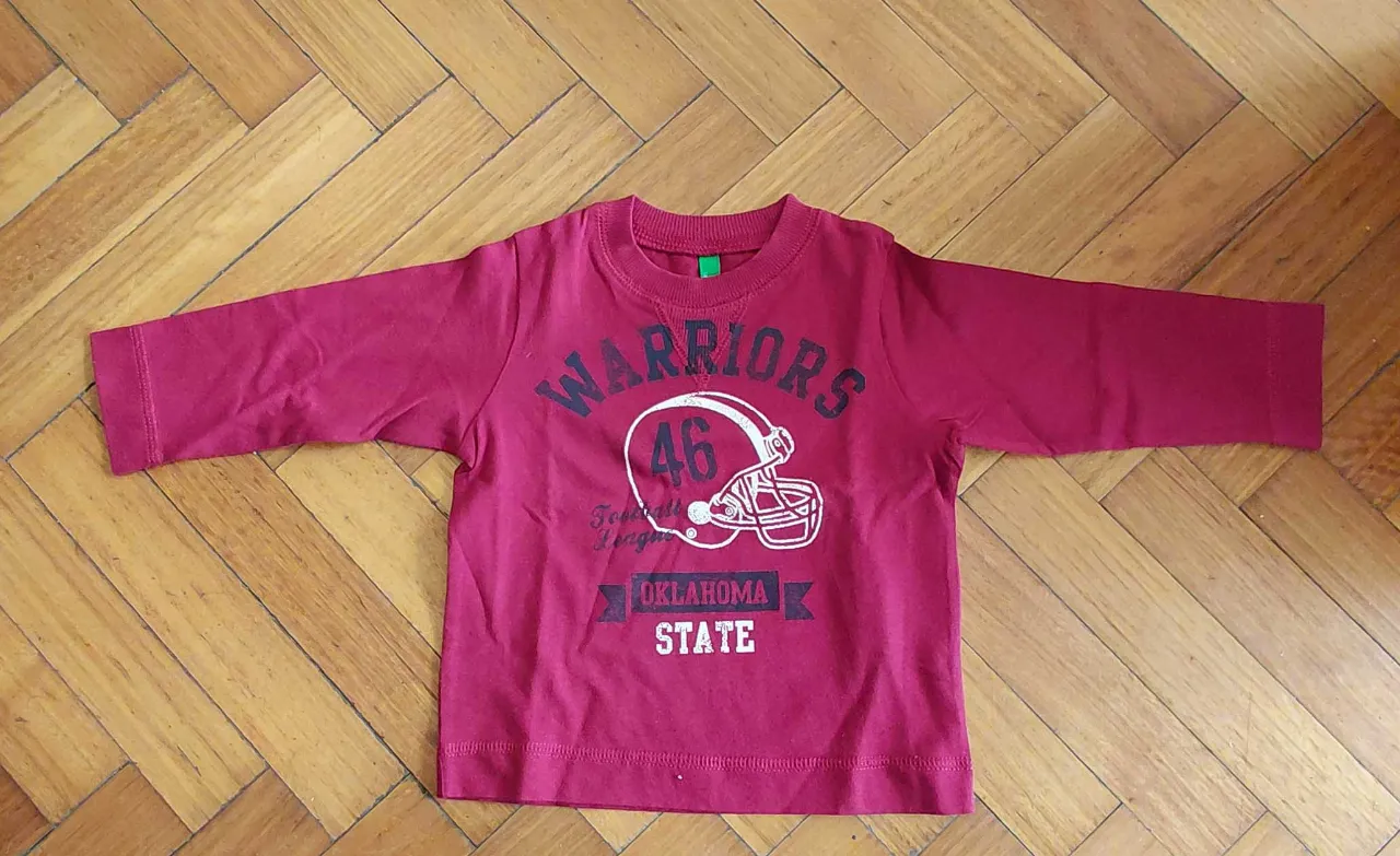 Remera United Colors of Benetton · Talle 9-12 meses