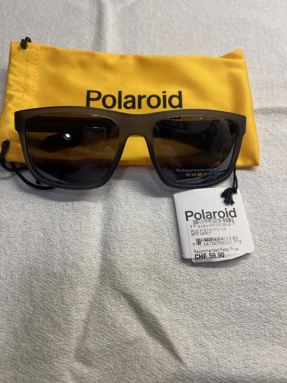 Polaroid