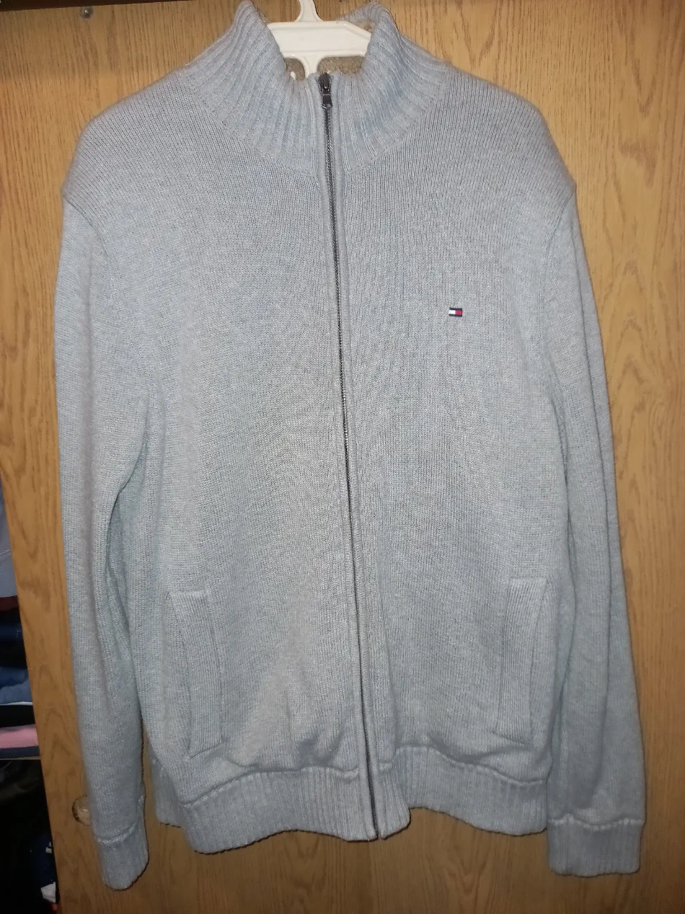 Campera Tommy Hilfiger · Talle L