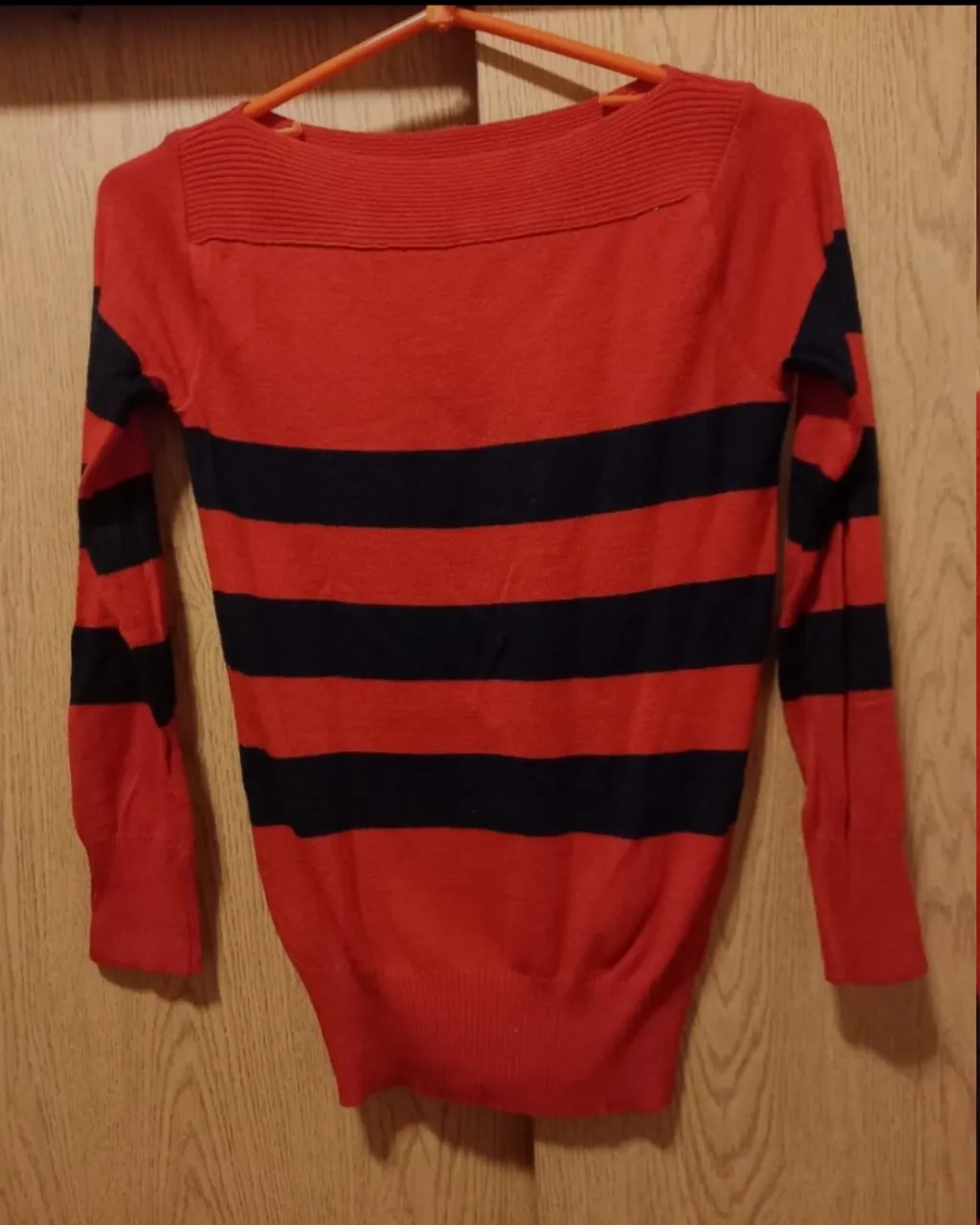 Sweater A ≠ - imagen 1