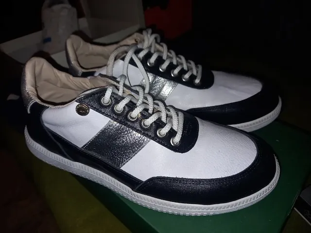 Tonny Marks Cuero · Talle AR 41